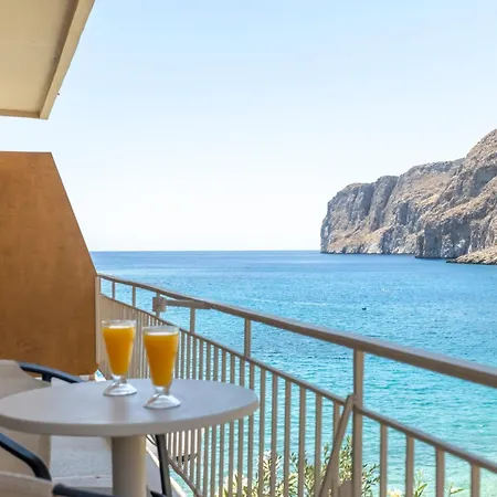 Akroyiali - Lägenhetshotell Yerolimin