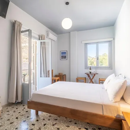 Aparthotel Akroyiali - Yerolimin