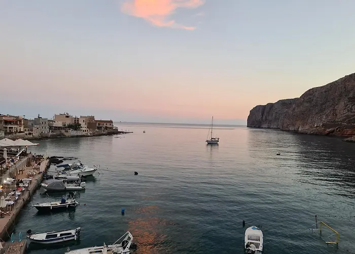 Akroyiali - 3* Yerolimin