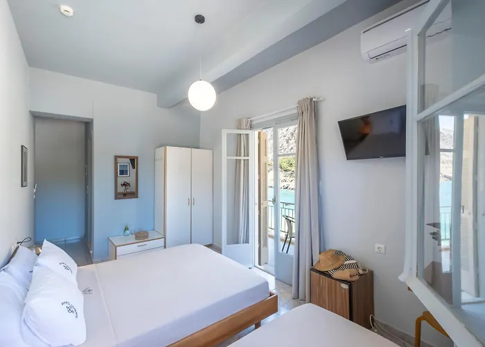 Apart-hotel Akroyiali - 3*