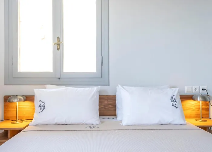 Apart-hotel Akroyiali - 3*