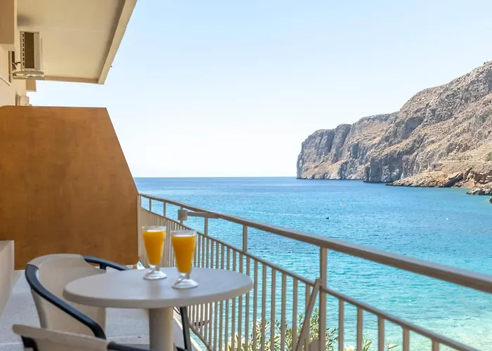 Akroyiali - Apart-hotel Yerolimin