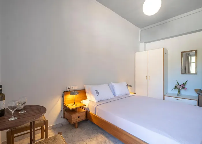 Akroyiali - 예롤리민