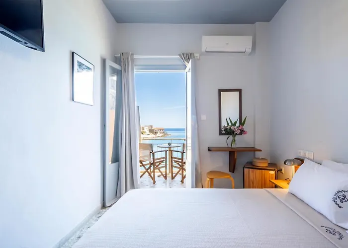 Akroyiali - Apart-hotel 3*