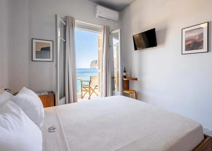 Akroyiali - Yerolimin