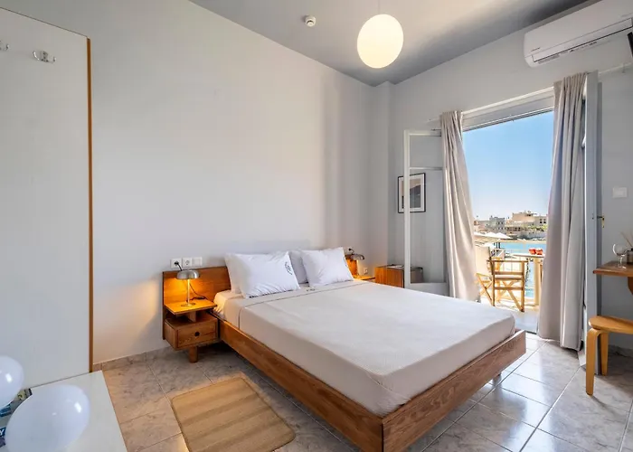 Apart-hotel Akroyiali - 3*